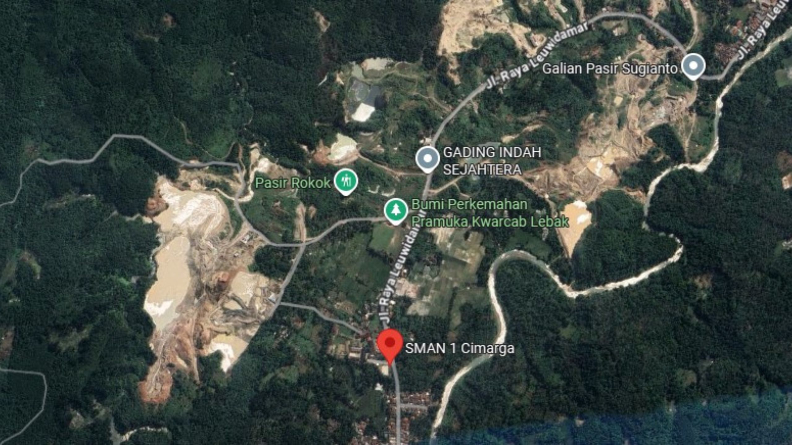 Tambang di belakang SMAN 1 Cimarga, Lebak. (google maps)